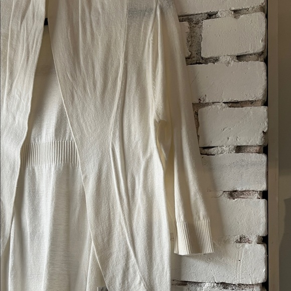 Lightweight Ivory Open-Front Cardigan 3/4 sleeve light knit - Picture 4 of 7